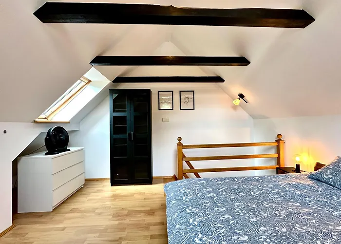 Hipodrom Lägenhet *